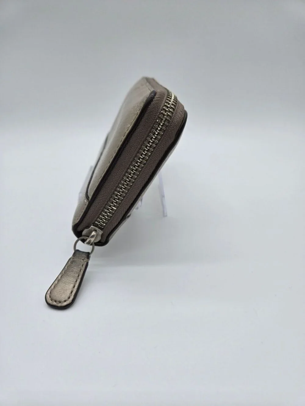 Coach Park Metallic Pebbled Leather Accordion Zip Around Wallet Clutch Silver Go